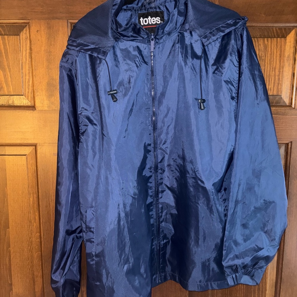 Men’s XL Totes Navy Blue Windbreaker Jacket with Removable Hood